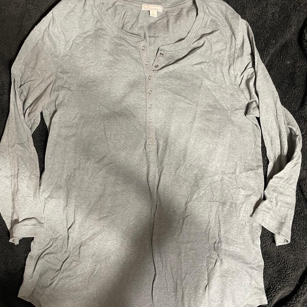 🤰Gray long sleeve Henley cotton Gap Maternity